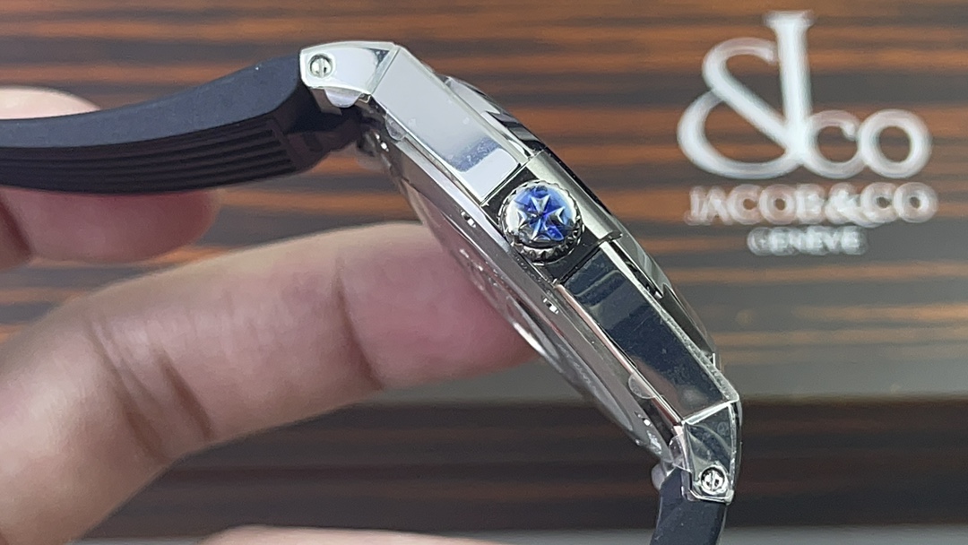 江诗丹顿 Vacheron Constantin 高级成衣风衣外套及大衣服饰 #D1B446B8 3