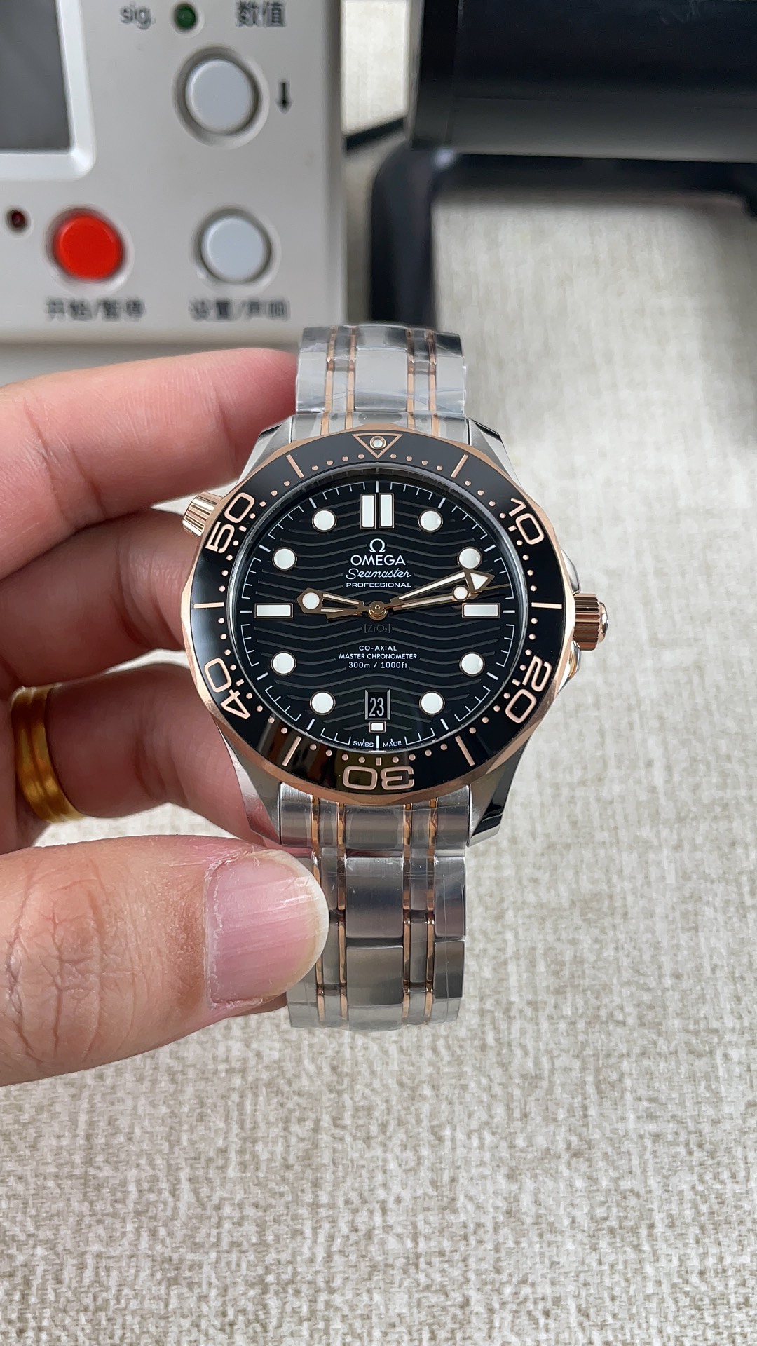 NO:157376,VS!  Omega Golden Seahorse Series!  , omega19860909VS！欧米茄间金海马系列！,,omega,Watch