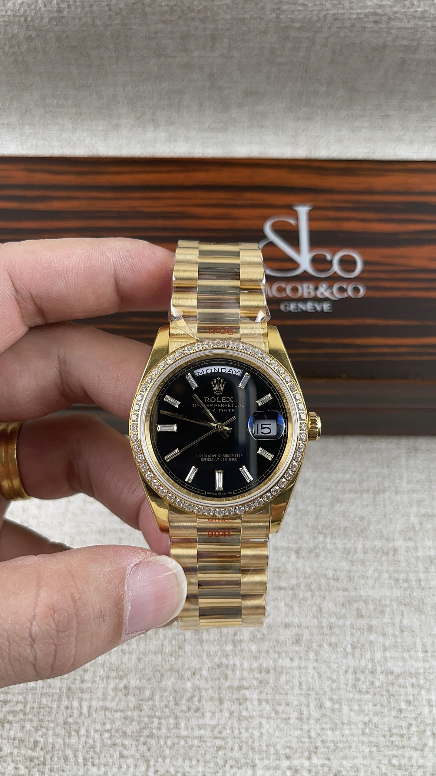 NO:158305,Rolex 36 Diamond Circle Black Rock Candy Series!  Match with the 2836 movement!  ,,rolex19860909劳力士36钻圈黑冰糖系列！搭配2836机芯！,,rolex,Watch