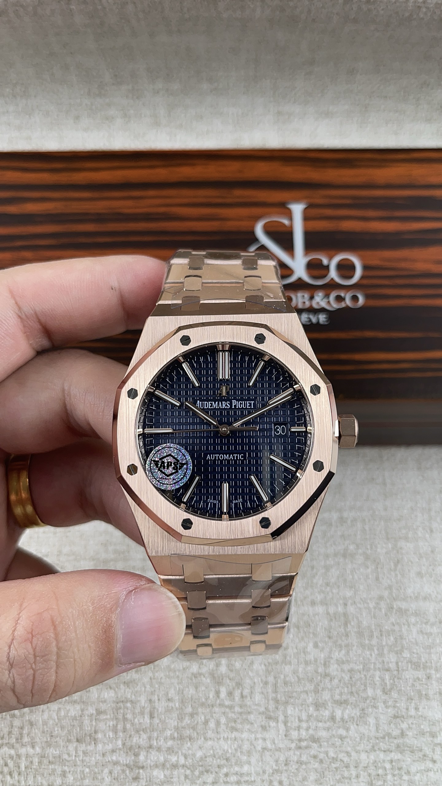 NO:158539,APS!  Audemars Piguet 15400 rose gold blue face series!  With an all-in-one machine!  ,,audemars19860909APS！爱彼15400玫瑰金蓝面系列！搭配一体机！,,audemars,Watch