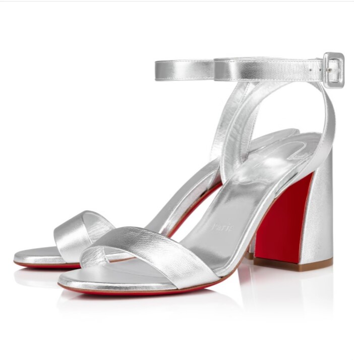 NO:100059,High-end custom sandal classic series!  H8.5Cm, size 34-42. Customized non-return or exchange official website synchronization. L3915. Silver cowhide, rose silver sheepskin Standard European code Reference:L3915 Color:silver/silver Material:patent Lining:goat leather Heel height:8.5Cm Sole:leather sole Size:EU 34-42 (US 4-11):,,christian louboutin,louis vuitton,sandals,cowhide,sheepskin19860909高端订制 凉鞋精典款系列！ H8.5Cm,尺码34-42码.订制不退不换官网同步.L3915.银色牛皮,玫银羊皮里 标准欧码 Reference:L3915 Color:silver/silver Material:patent Lining:goat leather Heel heigh:8.5Cm Sole:leather sole Size:EU 34－42（US 4一11) :,,christian louboutin,louis vuitton,sandals,cowhide,sheepskin,Women's Shoes