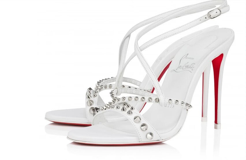 NO:100102,High-end customized spring and summer classic model H10Cm, size 34-42, leather large sole. 9050-067. White cowhide, white sheepskin, silver large, medium and small rivets, white copper feet, standard European size. Official website photo Reference: 9050-067 Color:white/white Material:cowhide Lining:red goat leather Heel height:10Cm Sole:leather sole Size:EUR 34-42 (US 4-11):,,christian louboutin,cowhide,sheepskin,Leather soles19860909高端订制春夏精典款 H10Cm,尺码34-42码,真皮大底.9050-067.白牛皮,白羊皮里,银色大中小铆钉,白色的铜脚,标准欧码. 官网图 Reference:9050-067 Color:white/white Material:cowhide Lining:red goat leather Heel heigh:10Cm Sole:leather sole Size:EUR 34－42（US 4一11) :,,christian louboutin,cowhide,sheepskin,Leather soles,Women's Shoes