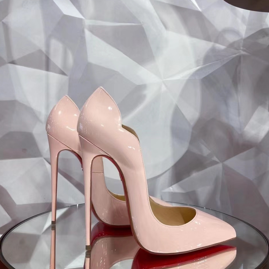 NO:100218,High-end customized fan classic series!  H12Cm code 34-42.. Genuine leather large sole customization without return or exchange. 8050-003. Fan nude powder, large sole trademark buckle Standard European code Reference: 8050-003 Color:nude pink Material:patent leather Lining:goat leather Heel height:12Cm Sole:leather sole Size:EU 34-42 (US 4-11):,,christian louboutin,Leather soles19860909高端订制 扇面精典系列！ H12Cm码34-42码..真皮大底订制不退不换.8050-003.扇面裸粉柒皮,大底商标扣 标准欧码 Reference:8050-003 Color:nude pink Material:patent leather Lining:goat leather Heel heigh:12Cm Sole:leather sole Size:EU 34－42（US 4一11) :,,christian louboutin,Leather soles,Women's Shoes