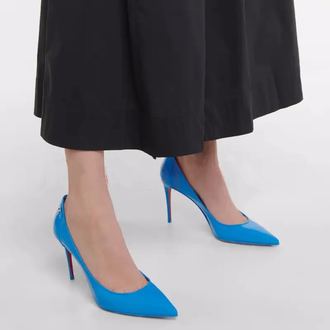 NO:100664,High-end customization 2025 spring and summer classic model H8.5Cm, size 34-42.500 customized model, no return or exchange on the official website. 9039-Blue Qi leather blue sheepskin, standard European code Reference:9039- Color: blue/blue Material:ptent Lining:goat leaves Heel height:8.5Cm Sole:leather sole Size:EUR 34-42 (US 4-11):500,,christian louboutin,sheepskin19860909高端订制 2025春夏精典款 H8.5Cm,尺码34-42码.500订制款,官网同步不退不换.9039-蓝柒皮蓝羊皮里, 标准欧码 Reference:9039- Color:blue/blue Material:prtent Lining:goat leatet Heel heigh:8.5Cm Sole:leather sole Size:EUR 34－42（US 4一11) :500,,christian louboutin,sheepskin,Women's Shoes