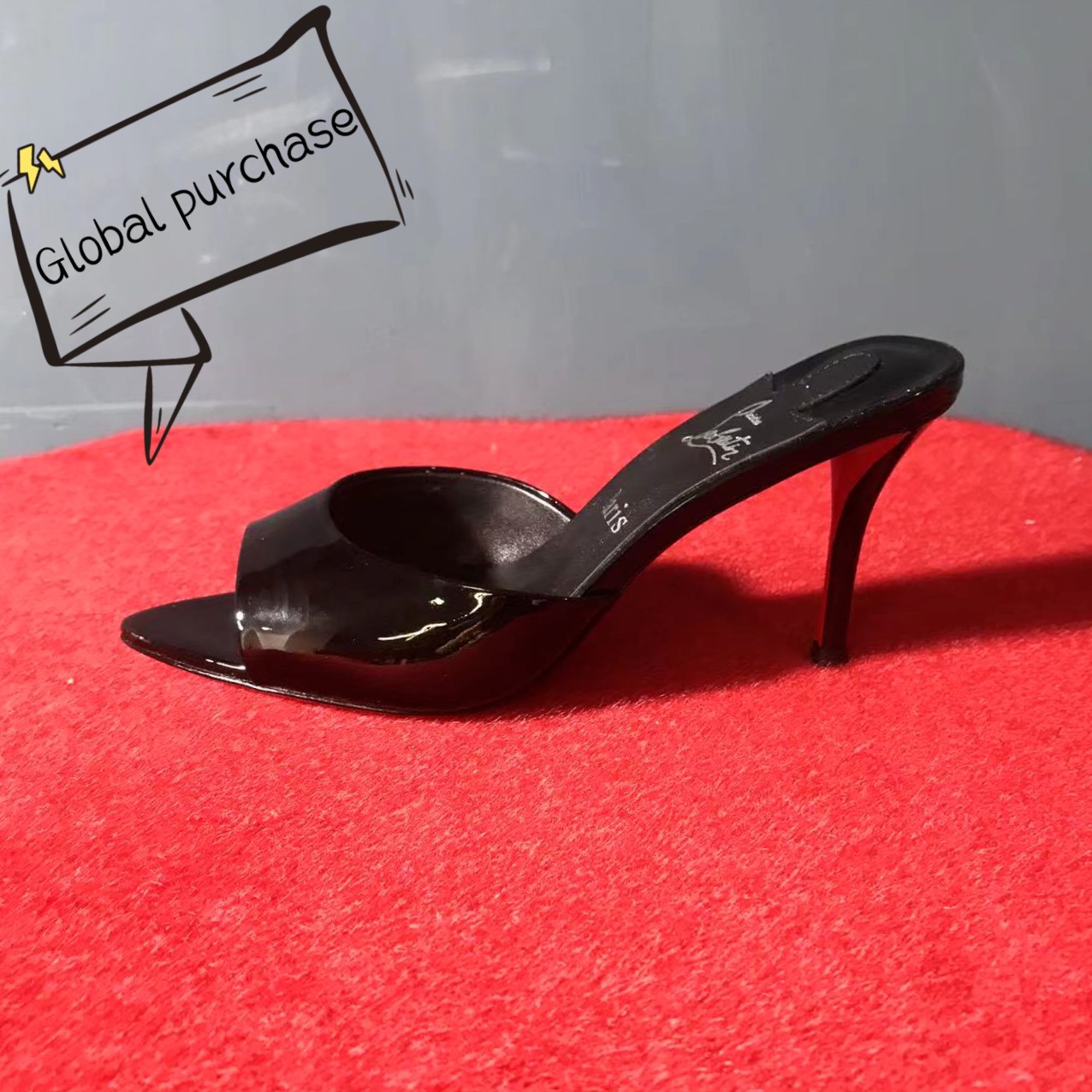 NO:100748,High-end customization 2025 spring and summer classic series!  H8Cm, size 34-42. Genuine leather large sole, custom model no return or exchange. L572-001. Black Sexy leather. Black Sheepskin Standard European size Reference:L572-001 Color:black/black Material:cowhide Lining:goat leather Heel height:8cm Sole:leather sole Size:EUR 34-42 (US 4-11):,,christian louboutin,sheepskin,Leather soles19860909高端订制 2025春夏精典款系列！ H8Cm,尺码34-42码. 真皮大底,订制款不退不换.L572-001.黑色柒皮.黑色羊皮里 标准欧码 Reference:L572-001 Color:black/black Material:cowhide Lining:goat leather Heel heigh:8cm Sole:leather sole Size:EUR 34－42（US 4一11) :,,christian louboutin,sheepskin,Leather soles,Women's Shoes