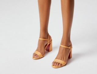 NO:663821,High-end customized autumn and winter classic series!  H8.5Cm, size 34-42. Customized, non-returnable and non-exchangeable. L39157. Earthy yellow cowhide, khaki sheepskin lining car pads. Official website picture Standard European code Reference: L39157 Color: yellow/yellow Material: cowhide Lining: goat leather Heel heigh: 8.5Cm Sole: leather sole Size: EU 34-42 (US 4-11):,, christian  louboutin,cowhide,sheepskin19860909高端订制 秋冬精典款系列！ H8.5Cm,尺码34-42码.订制不退不换.L39157.土黄色牛皮,土黄色羊皮里车垫脚.官网图 标准欧码 Reference:L39157 Color:yellow/yellow Material:cowhide Lining:goat leather Heel heigh:8.5Cm Sole:leather sole Size:EU 34－42（US 4一11) :,,christian louboutin,cowhide,sheepskin,Women's Shoes