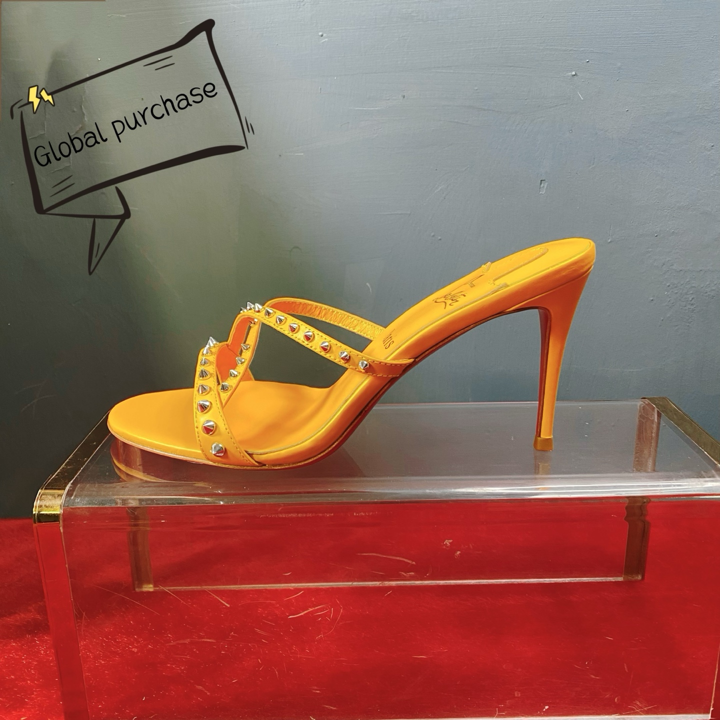 NO:743381,High-end customized 2026 spring and summer classic model H8.5Cm, size 34-42, genuine leather outsole L39-yellow cowhide, yellow sheepskin lining, silver large, medium and small rivets, silver copper feet, standard European size. Reference: L39- Color: yellow/yellow Material: cowhide Lining: red goat leather Heel heigh: 8.5Cm Sole: leather sole Size: EUR 34-42 (US  4-11):,,christian louboutin,cowhide,sheepskin,Leather soles19860909高端订制2026年春夏精典款 H8.5Cm,尺码34-42码,真皮大底L39-黄色牛皮,黄色羊皮里,银色大中小铆钉,银的铜脚,标准欧码. Reference:L39- Color:yellow/yellow Material:cowhide Lining:red goat leather Heel heigh:8.5Cm Sole:leather sole Size:EUR 34－42（US 4一11) :,,christian louboutin,cowhide,sheepskin,Leather soles,Women's Shoes