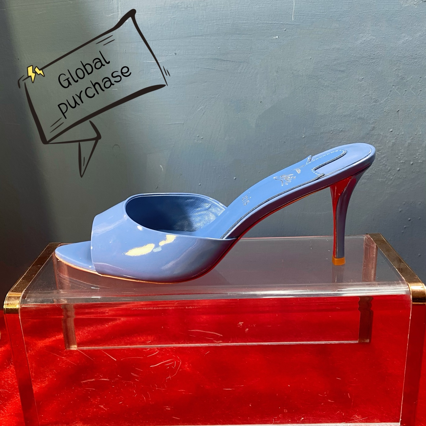 NO:774048,High-end customized 2026 spring and summer classic series!  H8Cm, size 34-42. Genuine leather outsole, customized models are non-returnable and non-exchangeable. L572-001. Macron blue seven leather. Macron blue sheepskin lining. Standard European size Reference: L572-001 Color: blue/blue Material: patent leather Lining: goat leather Heel heigh: 8cm Sole: leather sole Size: EUR 34-42 (US 4-11)  :,,christian louboutin,sheepskin,Leather soles19860909高端订制 2026春夏精典款系列！ H8Cm,尺码34-42码. 真皮大底,订制款不退不换.L572-001.马克龙蓝色柒皮.马克龙蓝色羊皮里. 标准欧码 Reference:L572-001 Color:blue/blue Material:patent leather Lining:goat leather Heel heigh:8cm Sole:leather sole Size:EUR 34－42（US 4一11) :,,christian louboutin,sheepskin,Leather soles,Women's Shoes