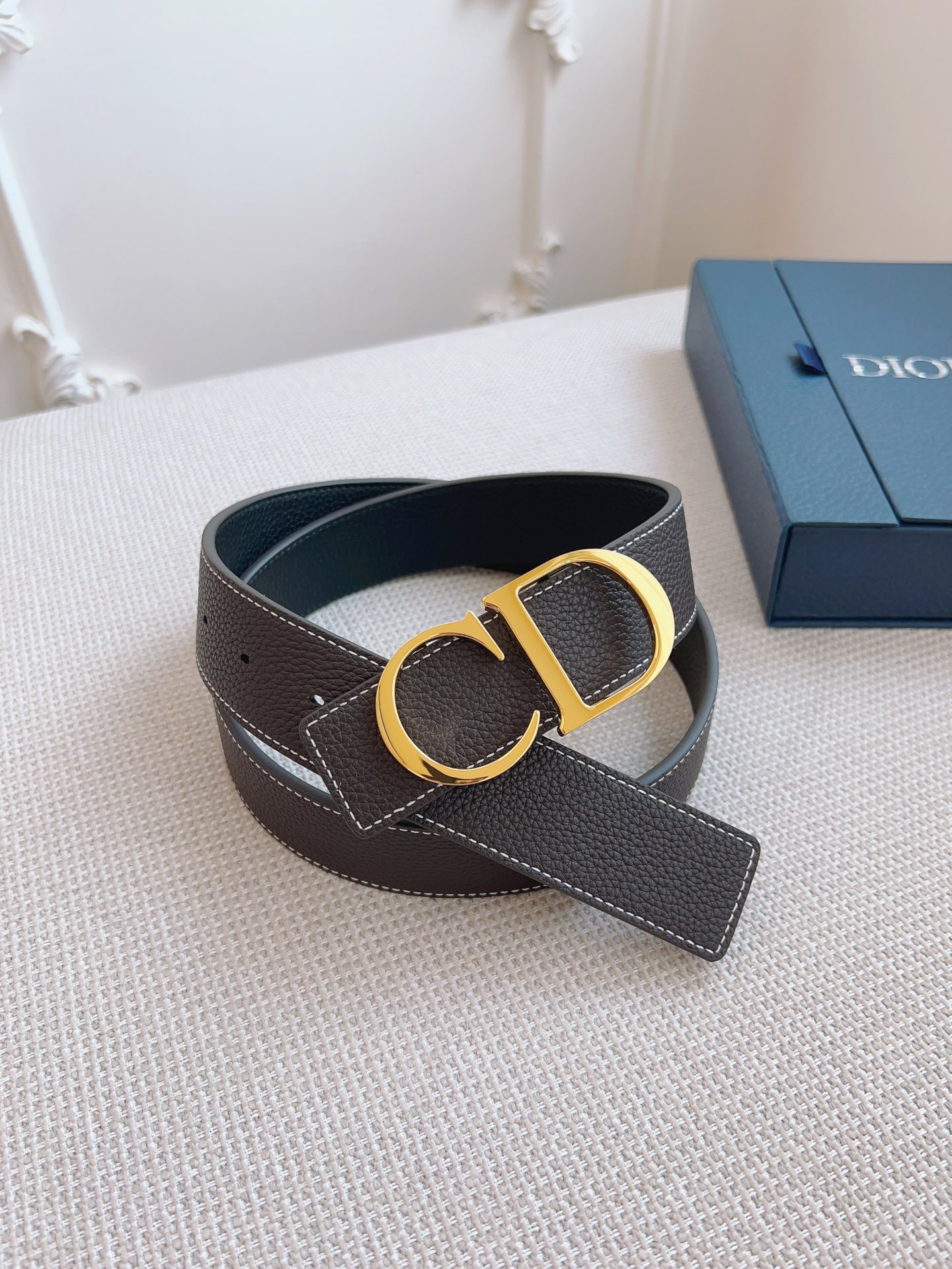 Dior DIOR迪奥，黑色/棕色全皮 品质毋庸置疑 没有更好 只有最好 尺寸3.5厘米