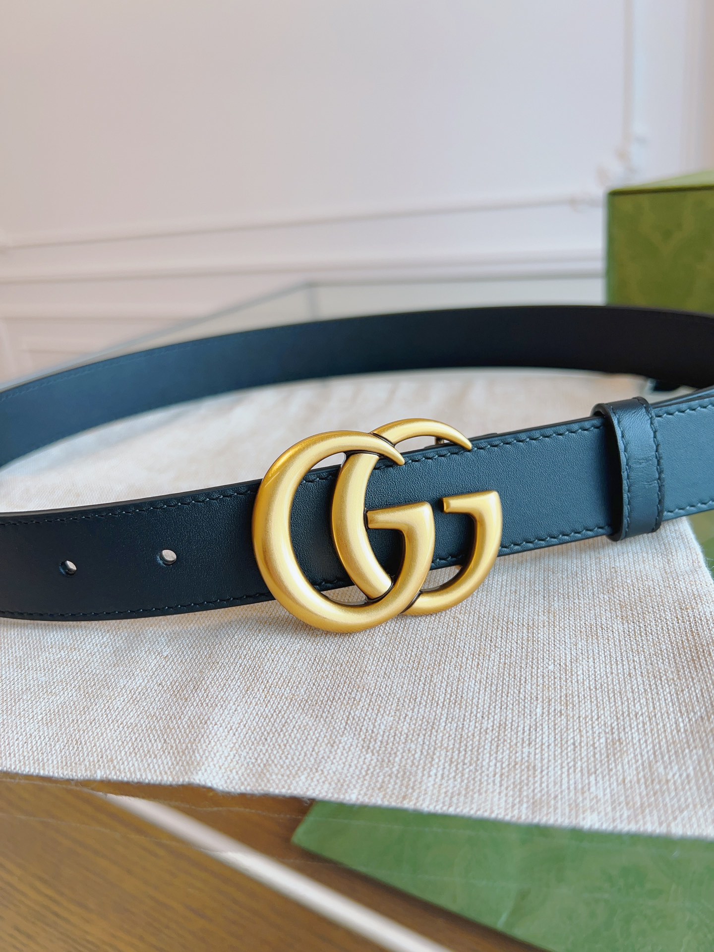 P155🏖代购正品级 Gucci 古驰 女士腰带 专柜品质 🇫🇷法国原厂皮料，黑色小牛皮 搭配顶级精品古铜五金 品质毋庸置疑 没有更好 只有最好  皮带宽度3.0厘米 追求高端入