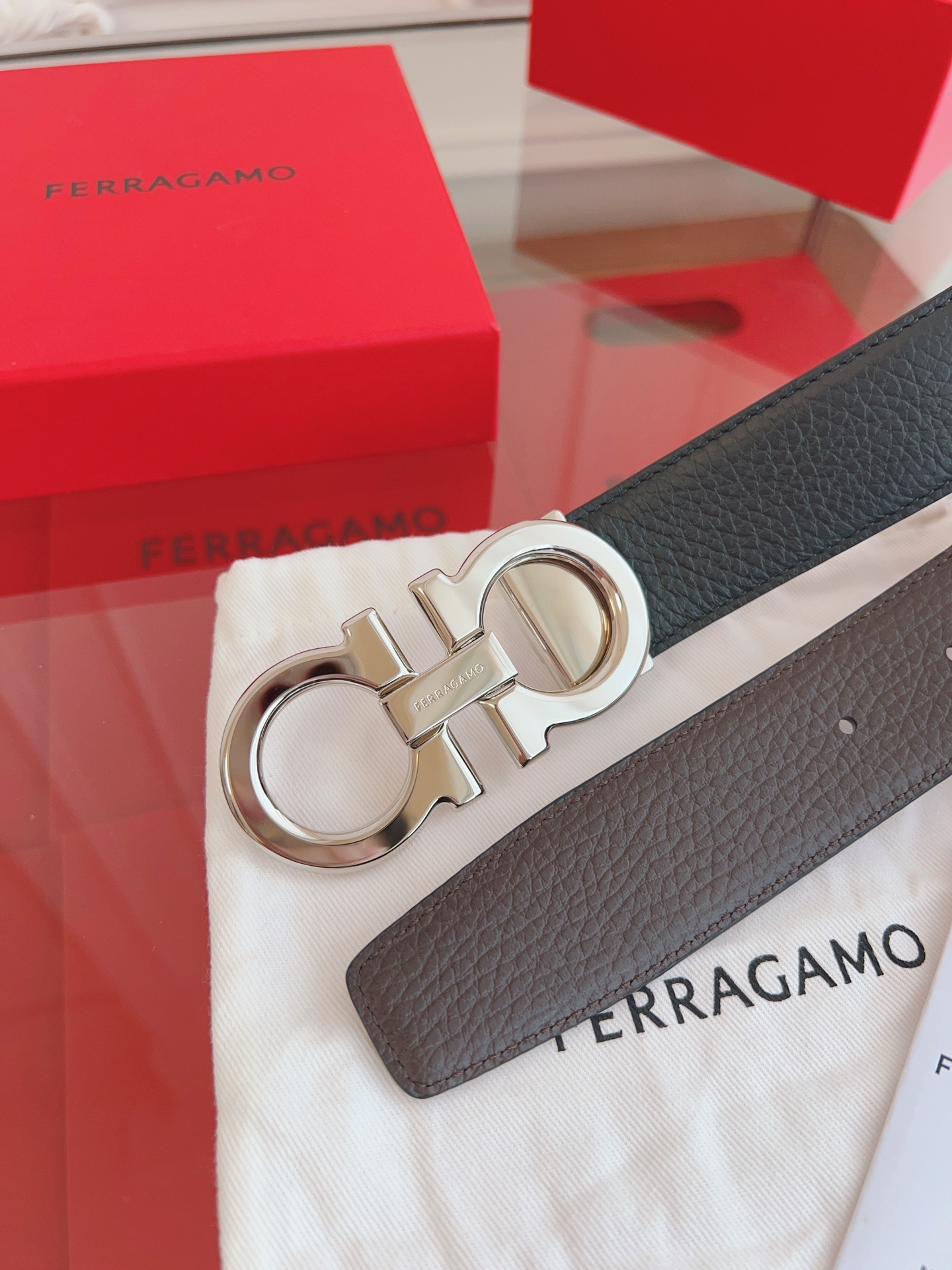 Ferragamo.菲拉格慕配图新款包装宽度3.5cm高级定制款男士皮带双面进口牛皮可双面使用自行选择搭