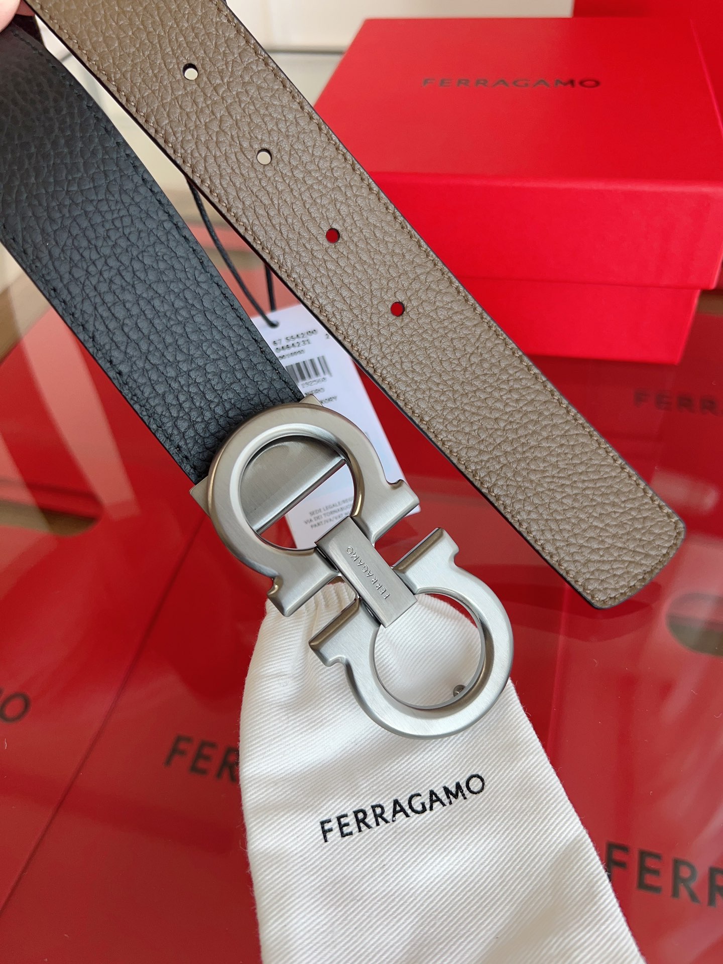 Ferragamo  皮带,戒指,ferragamo 6