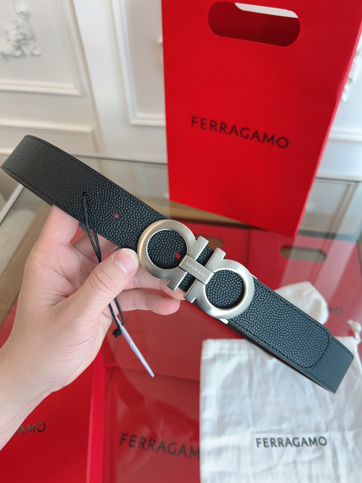 Ferragamo  钱包皮带,戒指,ferragamo 3