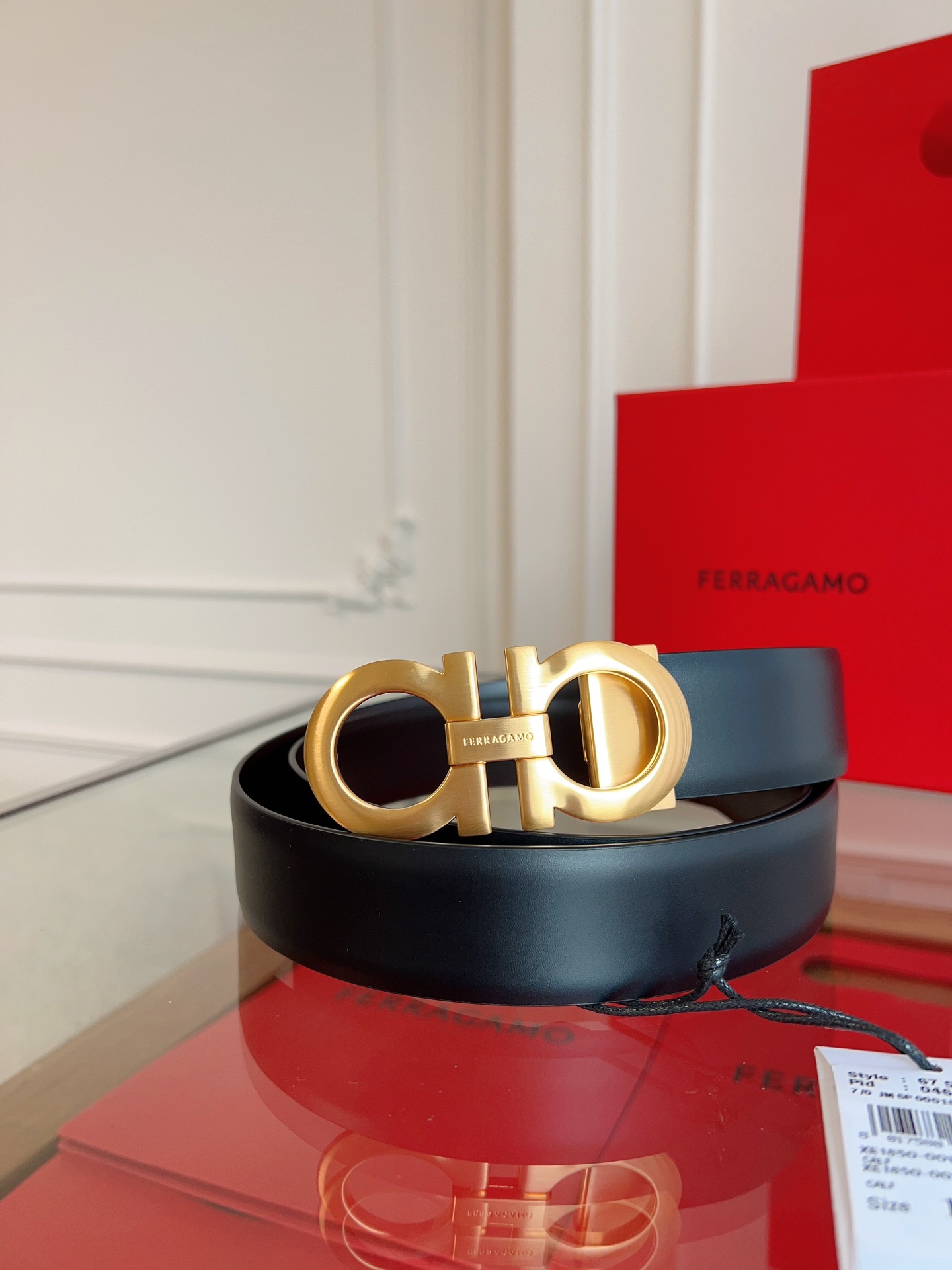 Ferragamo  钱包皮带,戒指,ferragamo 2