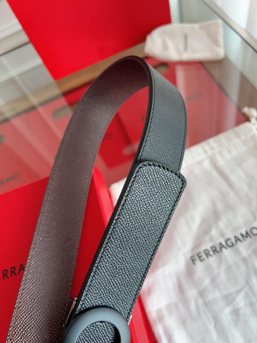 Ferragamo  钱包皮带,戒指,ferragamo 7