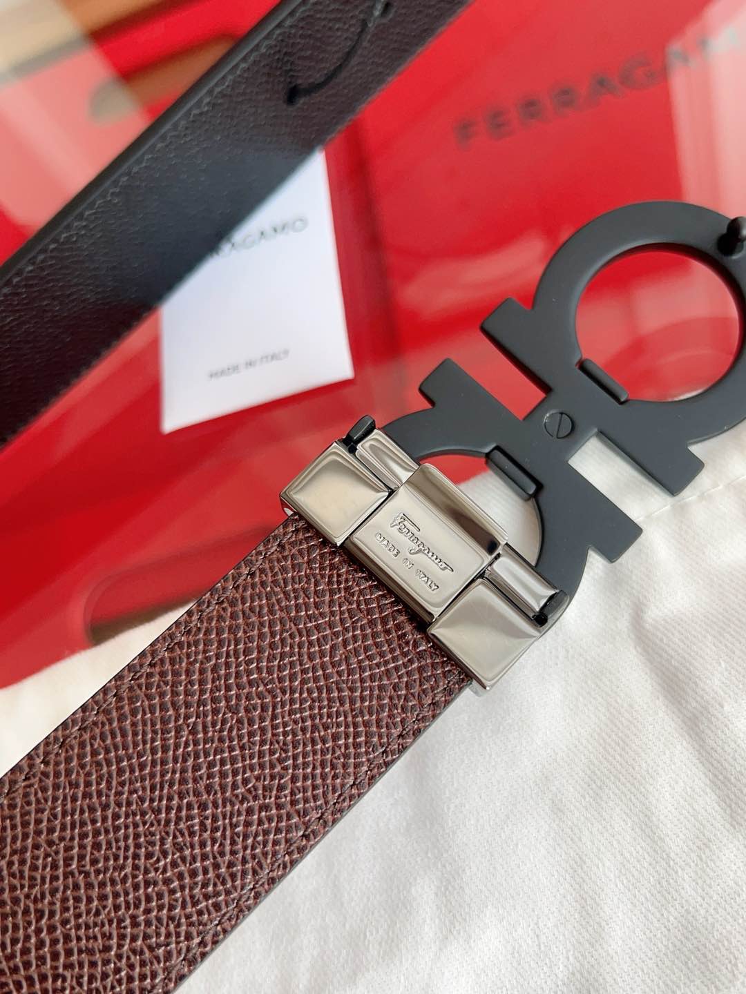 Ferragamo  钱包皮带,戒指,ferragamo 6