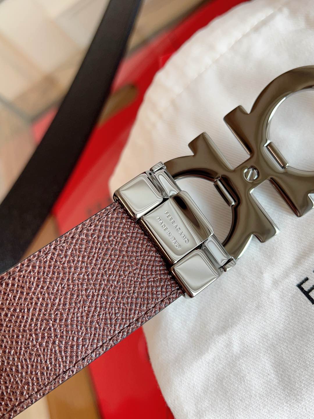 Ferragamo  钱包皮带,戒指,ferragamo 6