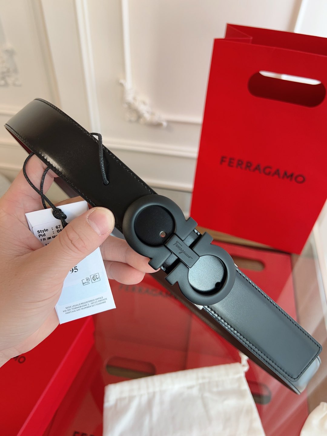 Ferragamo  手袋皮带,戒指,ferragamo 3