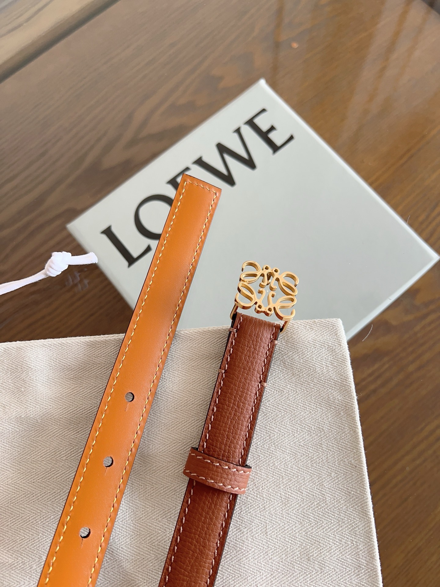 LOEWE  皮带,loewe 5