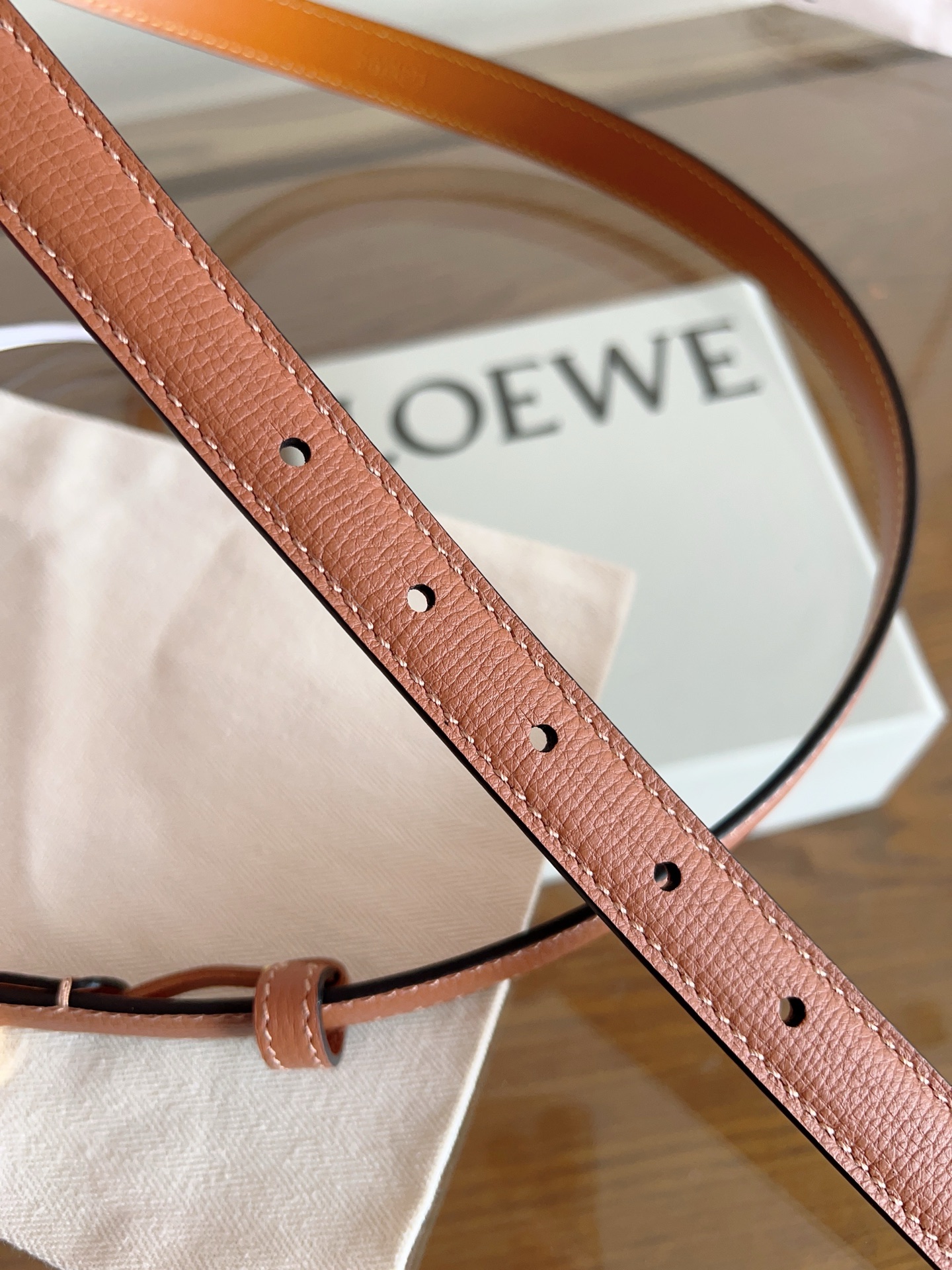 LOEWE  皮带,loewe 9
