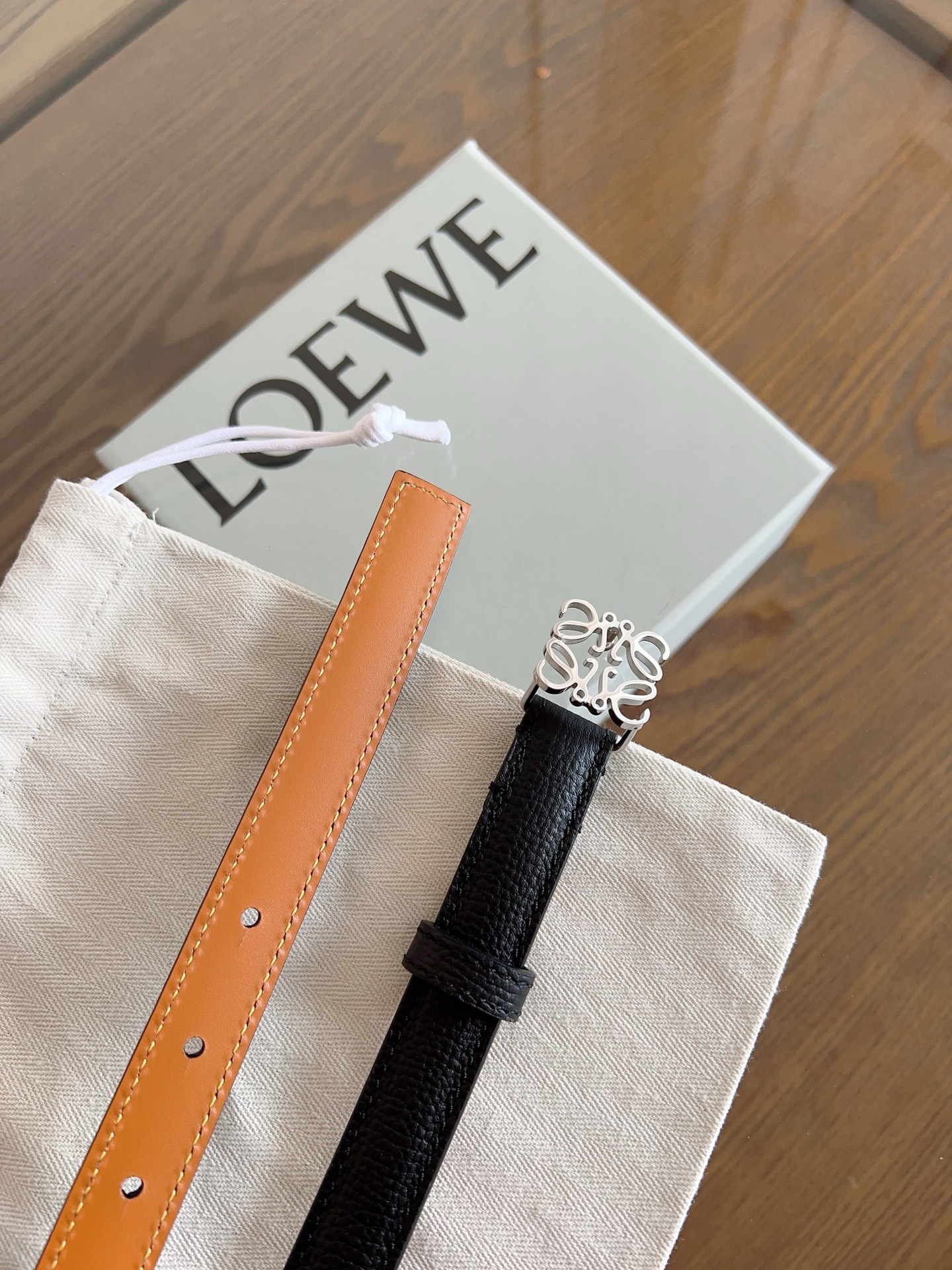 LOEWE  皮料皮带,loewe 4