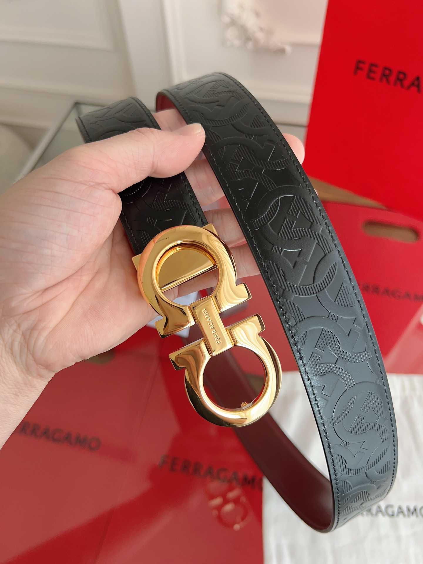 Ferragamo  手袋皮带,戒指,ferragamo 7