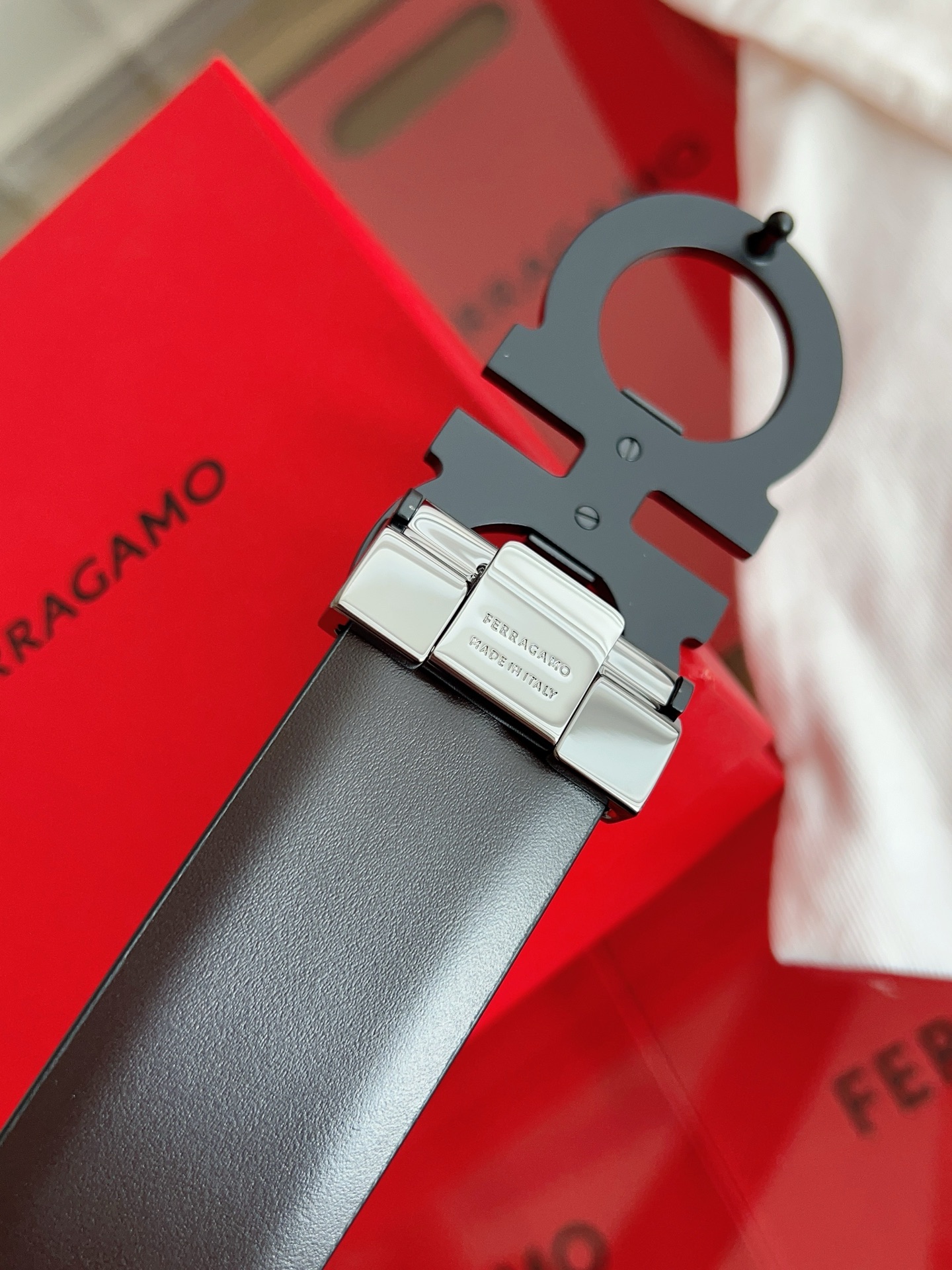 Ferragamo  钱包皮带,戒指,ferragamo 6