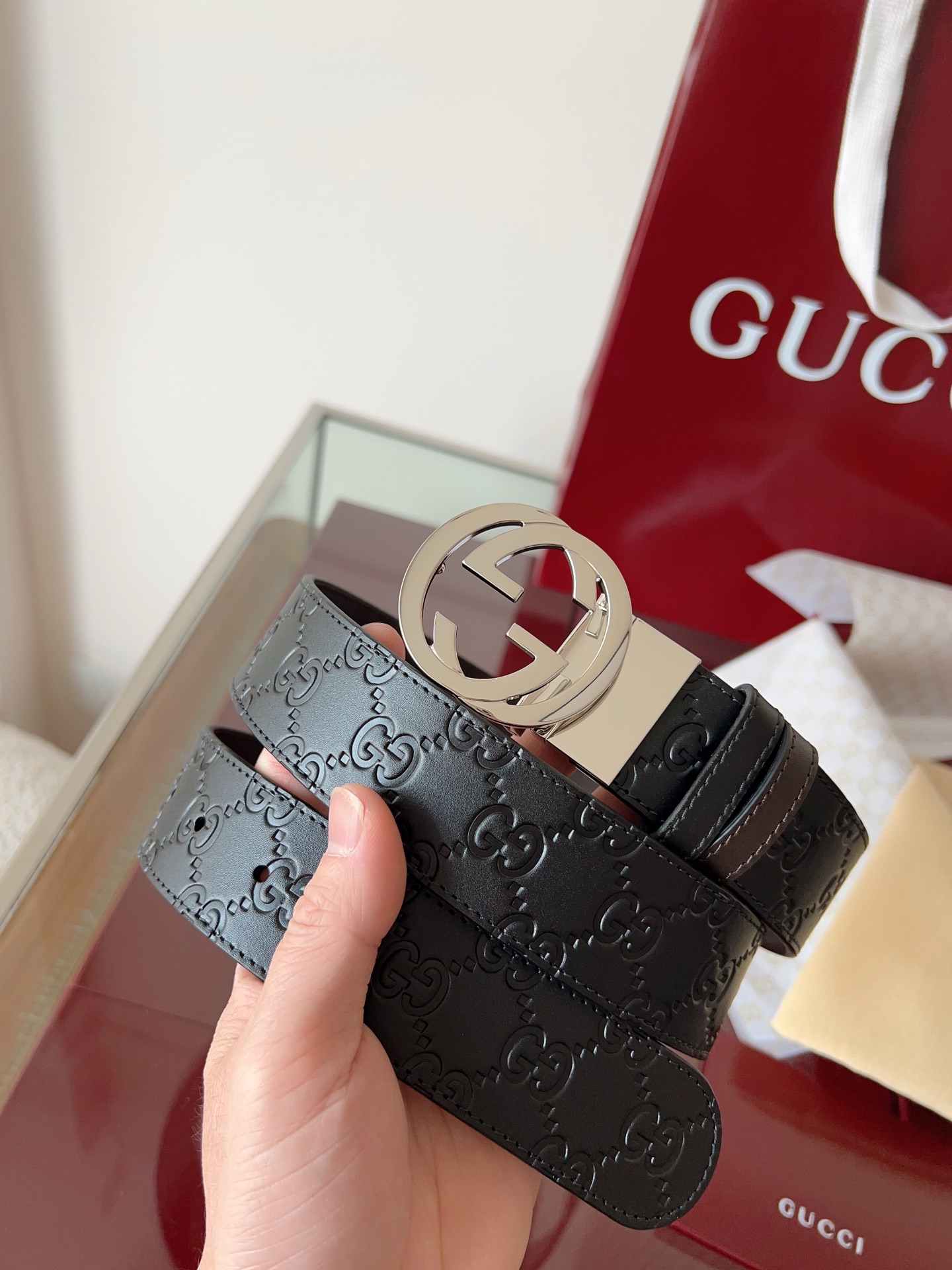 Gucci古驰法国原厂黑色全皮手袋