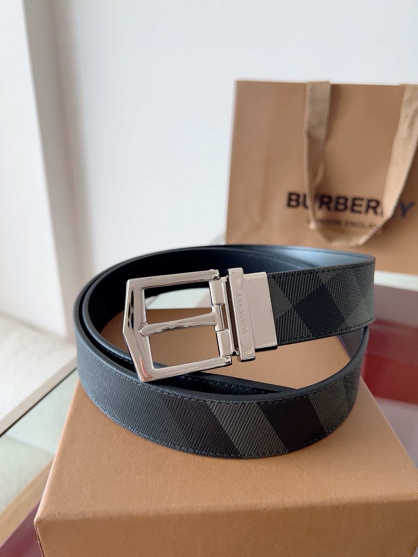 Burberry  皮带,burberry 2