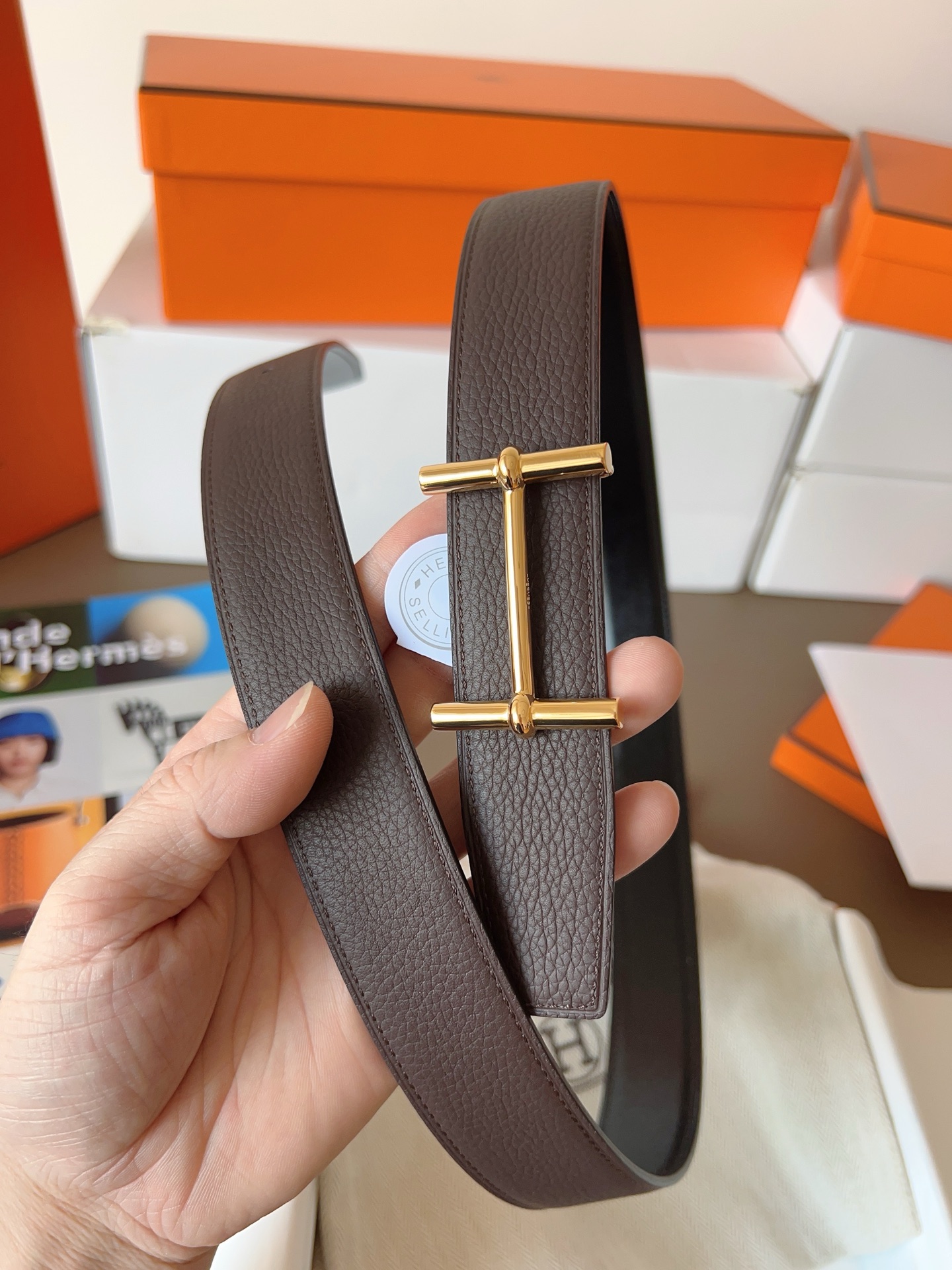 HERMES全新工艺双面腰带