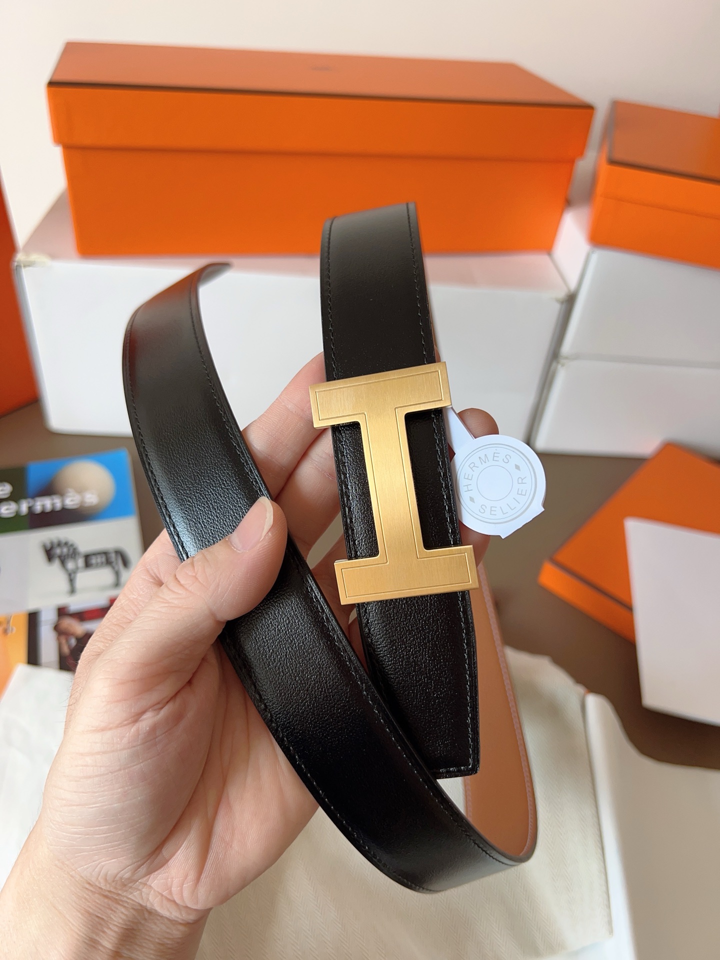 HERMES全新工艺双面腰带