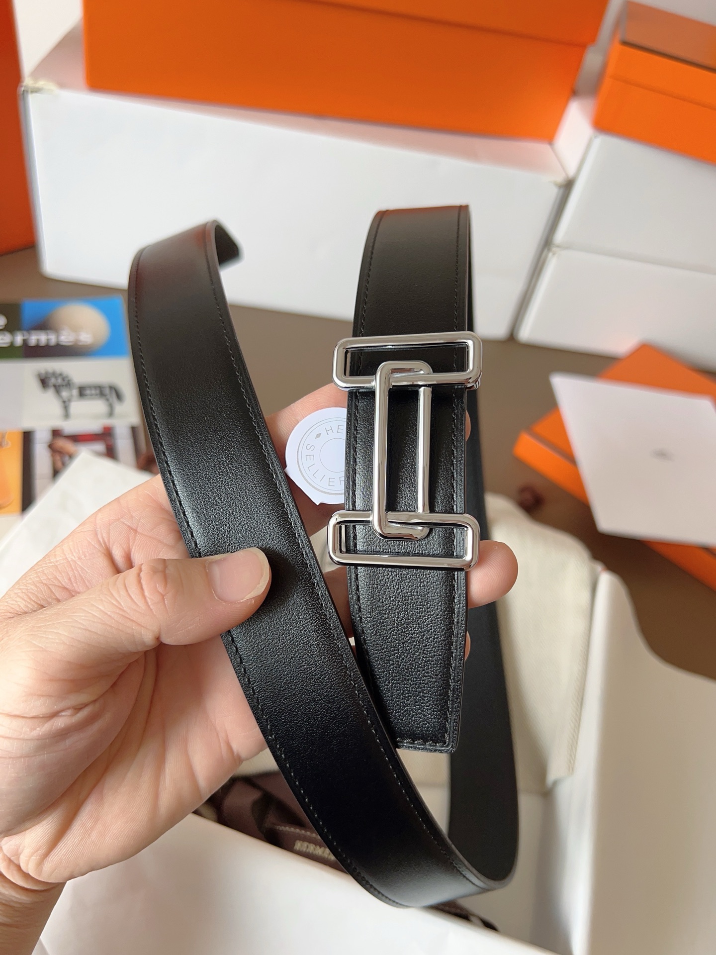 HERMES全新工艺3.2cm双面腰带