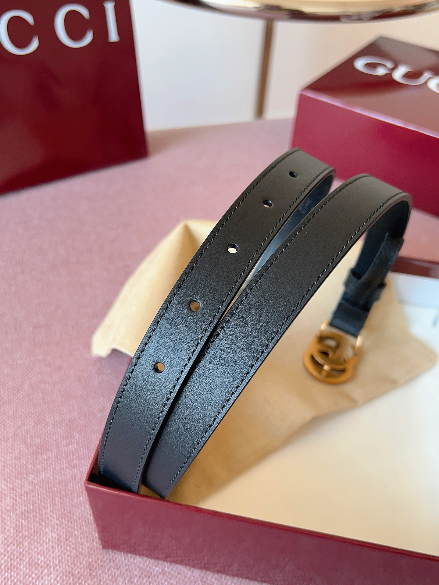 Gucci 代购级 古奇 Gucci ，黑色全皮，五金材质/全铜，品质毋庸置疑 没有更好 只有最好