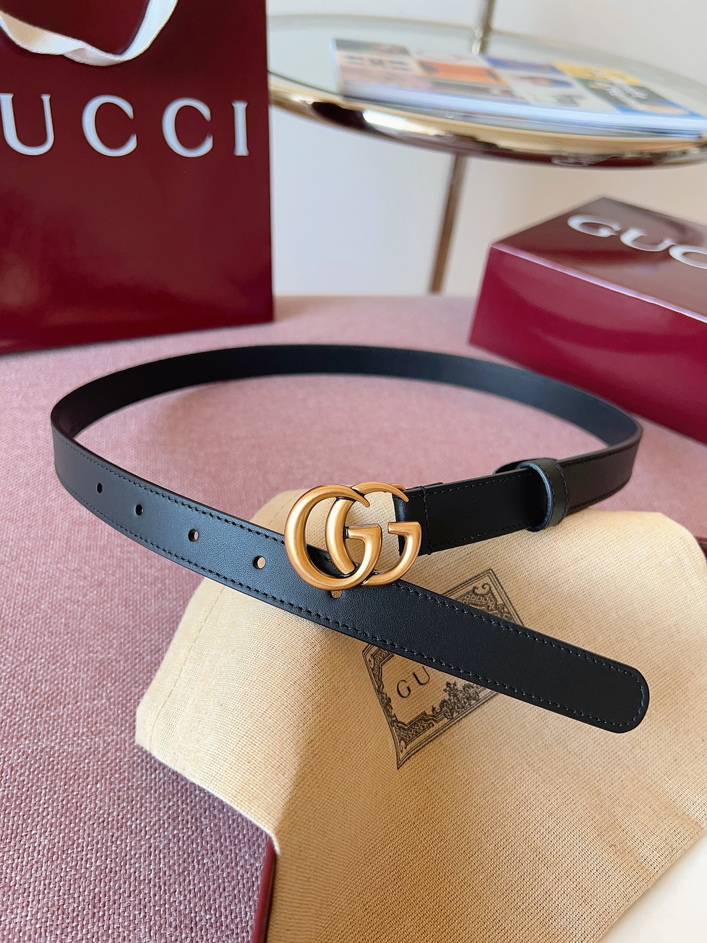 Gucci 代购级 古奇 Gucci ，黑色全皮，五金材质/全铜，品质毋庸置疑 没有更好 只有最好