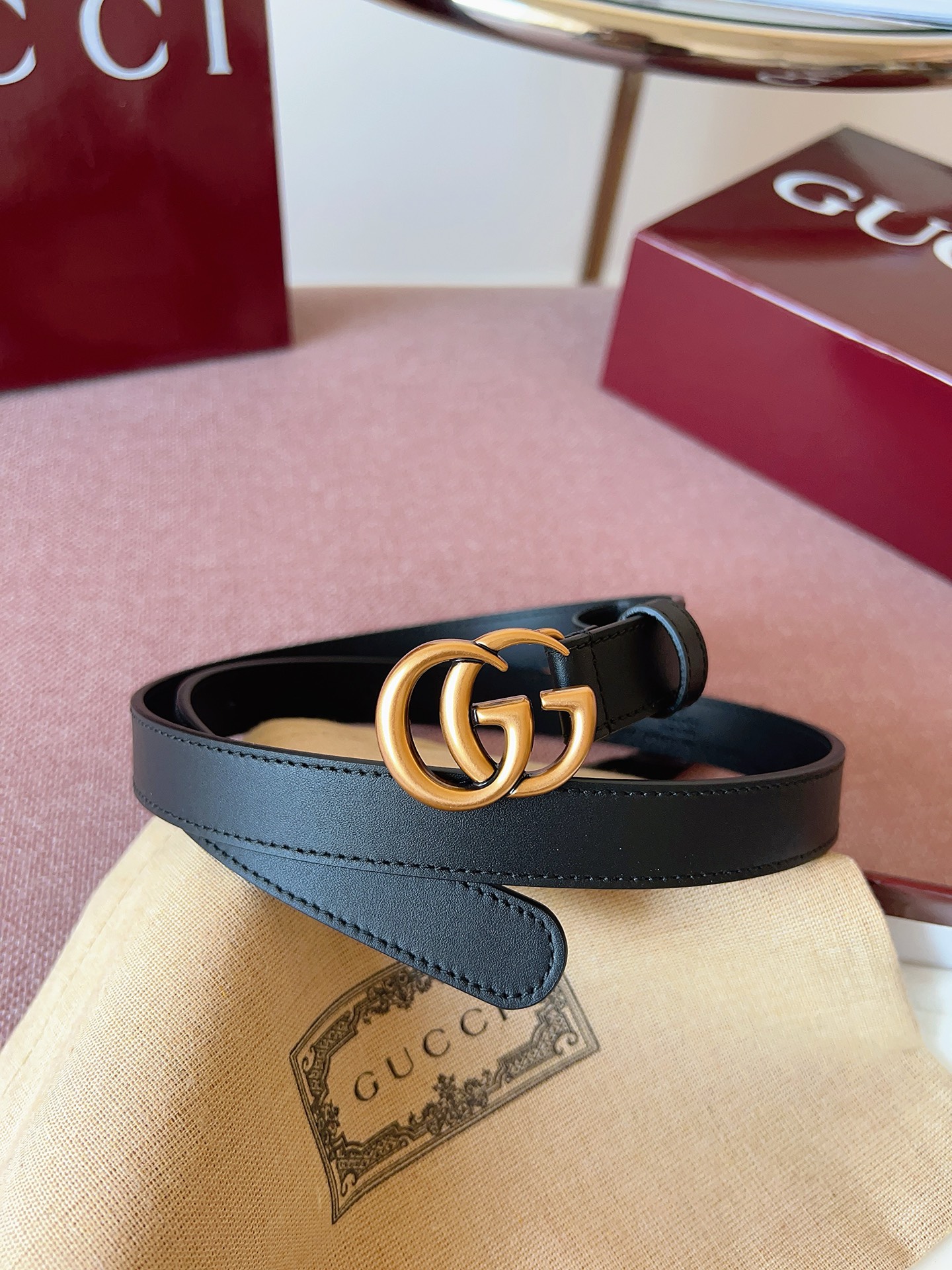 Gucci 代购级 古奇 Gucci ，黑色全皮，五金材质/全铜，品质毋庸置疑 没有更好 只有最好