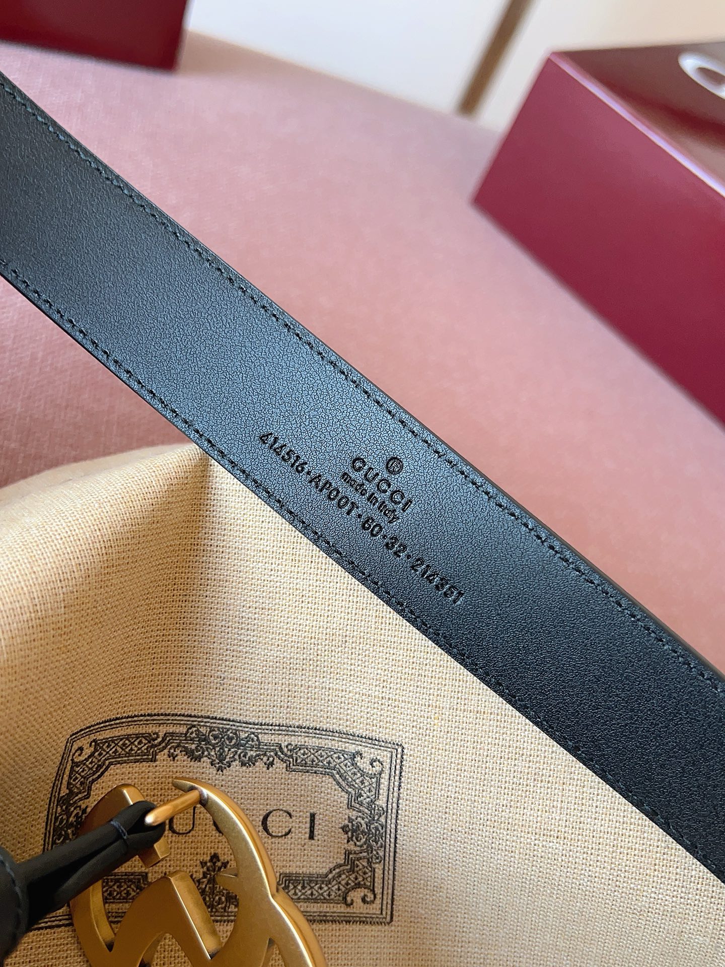 Gucci 代购级 古奇 Gucci ，黑色全皮，五金材质/全铜，品质毋庸置疑 没有更好 只有最好
