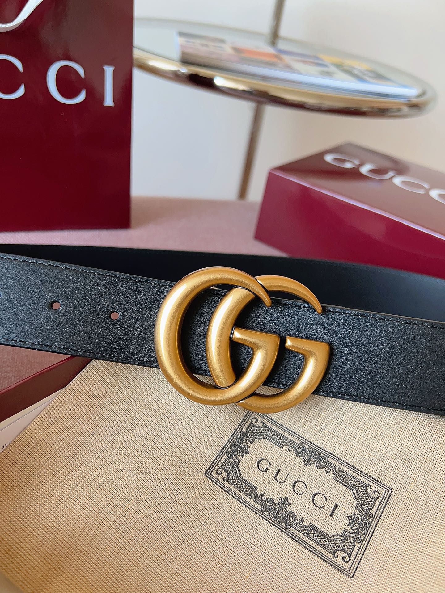 Gucci 代购级 古奇 Gucci ，黑色全皮，五金材质/全铜，品质毋庸置疑 没有更好 只有最好