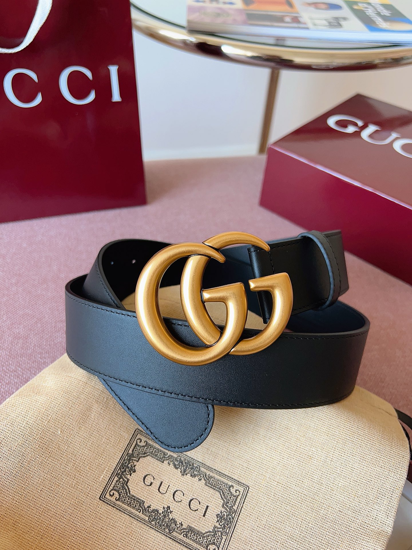 Gucci 代购级 古奇 Gucci ，黑色全皮，五金材质/全铜，品质毋庸置疑 没有更好 只有最好