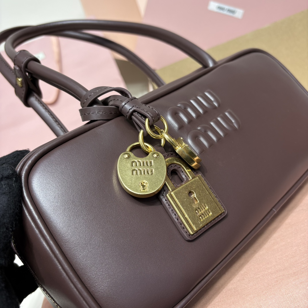 Miu Miu 25First release of new product 5BB173 heather color small size details