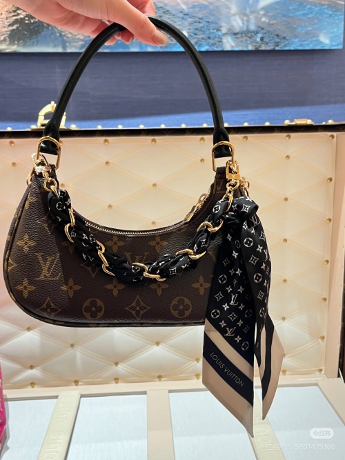 Louis Vuitton Monogram Empreinte Leather Chain Shoulder Baguette 1 Louis Vuitton Monogram Empreinte Leather Chain Shoulder Baguette