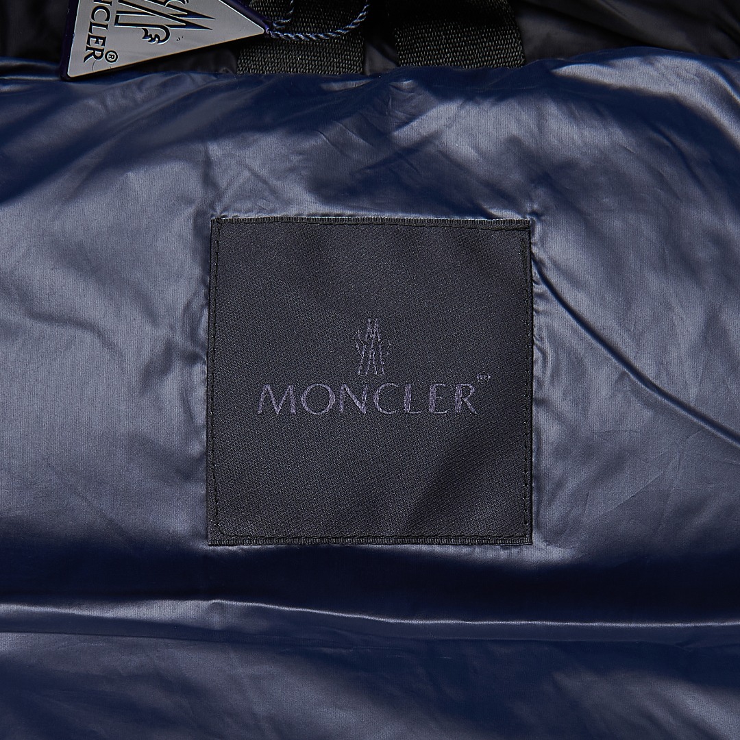 盟可睐 Moncler 高级成衣风衣外套及大衣服饰 #B89B2358 8