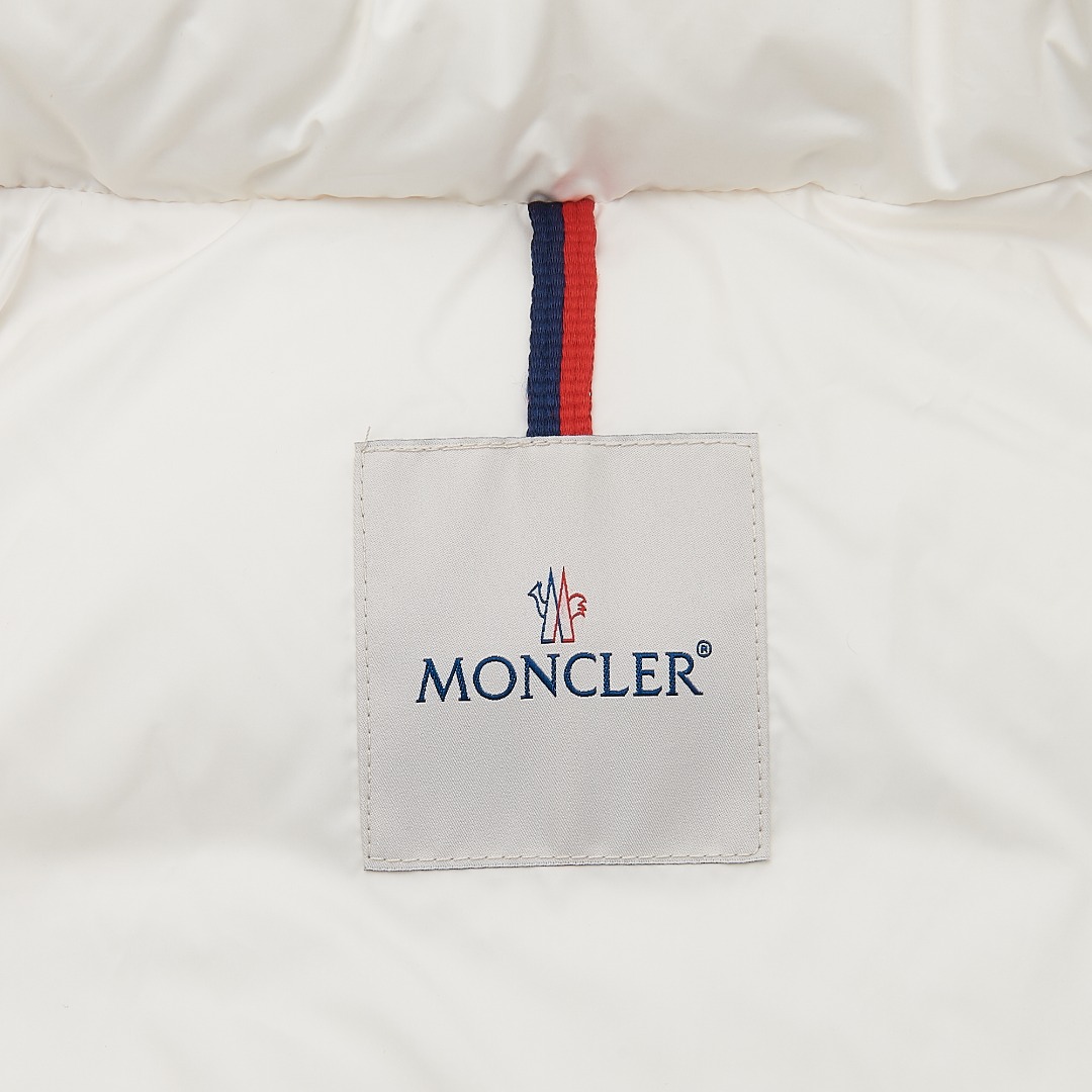 Moncler Haute Couture Designer Jacket Coat Ready-to-Wear Ref.894CA47C 8