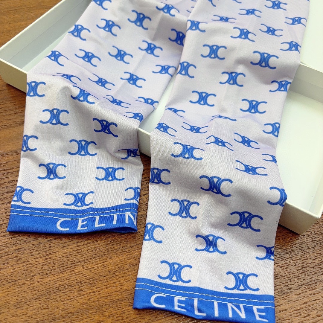 CELINE赛琳充满调性魅力气质涵养的绝美款！！！喜欢Celine实属于实穿当中的高级款！搭配一切拔高一