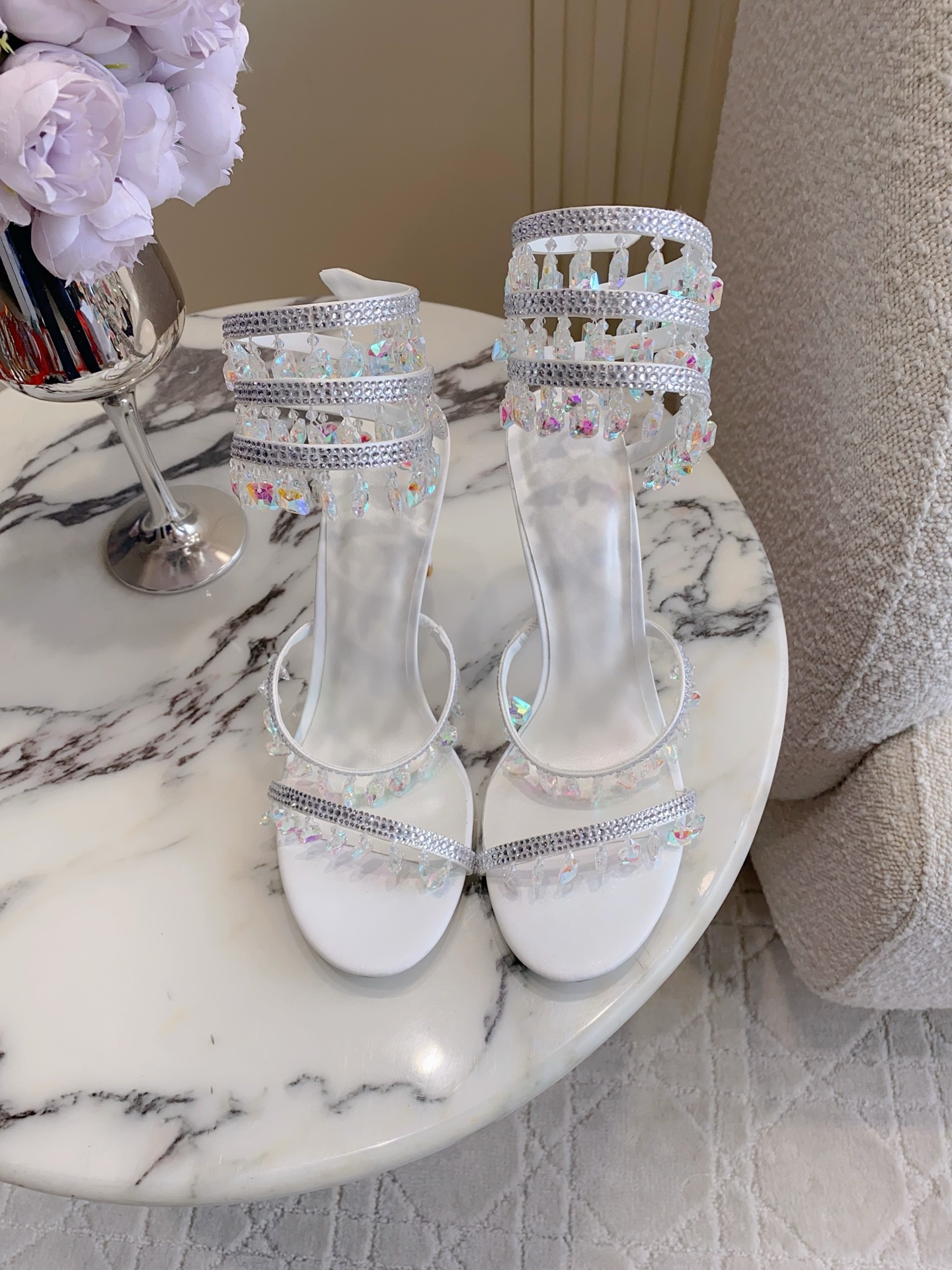 NO:788304,Ren* Caovill* crystal pendant high-heeled fairy sandals are full of fairy charm and can be called handicrafts!  Original developed crystal pendant with hot diamonds, padded sheepskin, Italian genuine leather outsole, heel height 9.5cm, size 35-39 (34 40 41 42 43 customized), high heels, sandals, high heels, sheepskin, Leather soles19860909Ren* Caovill*水晶吊坠高跟仙女凉鞋 上脚仙气十足 堪称工艺品！ 原版开发水晶吊坠烫钻 垫脚羊皮 意大利真皮大底 跟高9.5cm 码数35-39（34 40 41 42 43定做）,高跟鞋,sandals,high heels,sheepskin,Leather soles,Women's Shoes