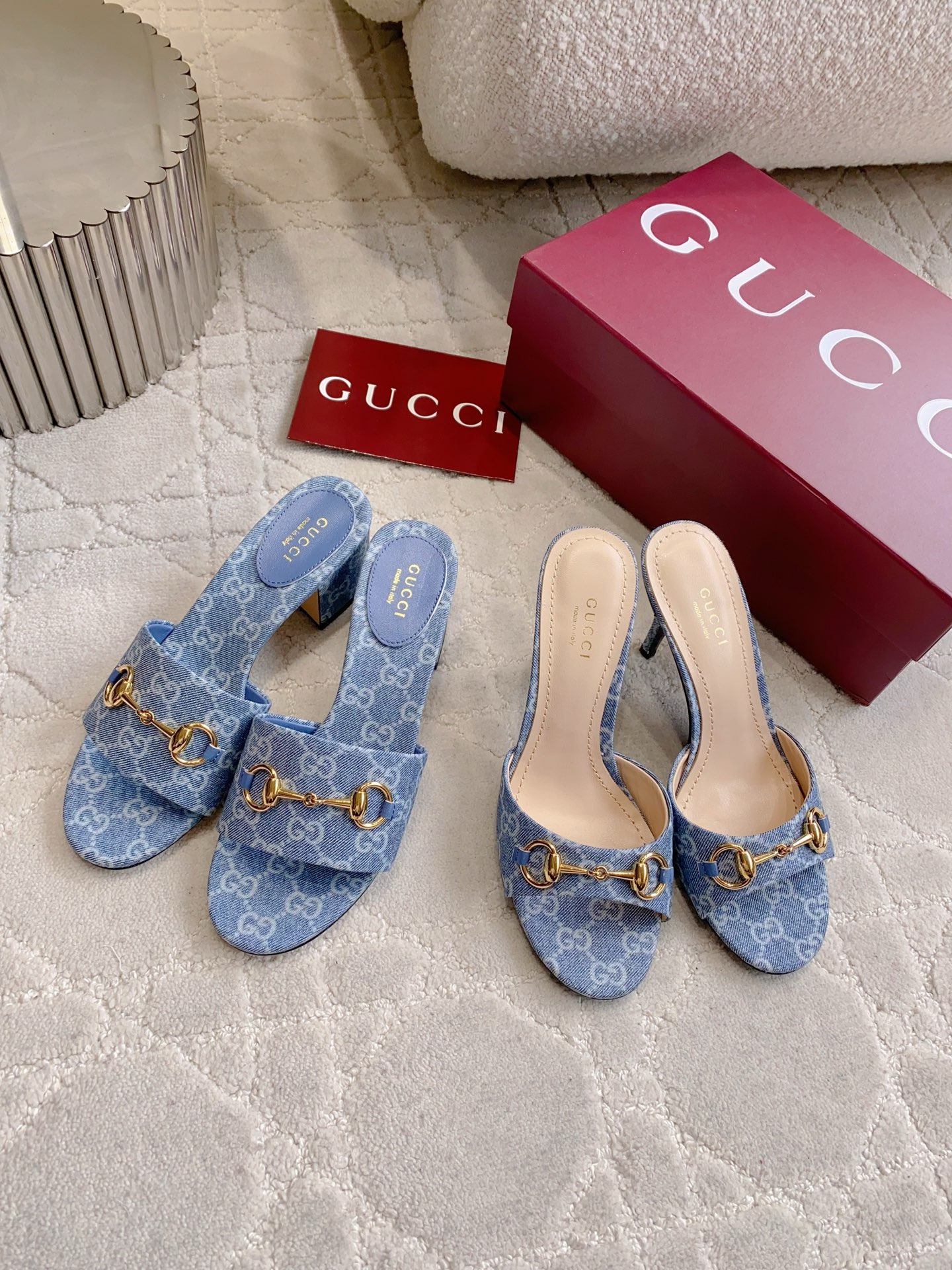 NO:788422,Gucc* new high-heeled sandals, classic horsebit decoration, versatile and durable, the upper leg will become longer in seconds. Sheepskin upper/cloth upper, sheepskin lining, Italian genuine leather outsole, thick heel 5cm/thin heel 7.5cm, size 35-39 (40 41 42 customized), high-heeled slippers, gucci, high heels, slippers, sheepskin, Leather soles19860909Gucc*新款高跟凉拖鞋 经典马衔扣装饰百搭耐看 上脚秒变大长腿 鞋面羊皮/布面 内里垫脚羊皮 意大利真皮大底 粗跟5cm/细跟7.5cm 尺码35-39（40 41 42定做）,高跟鞋拖鞋,gucci,high heels,slippers,sheepskin,Leather soles,Women's Shoes