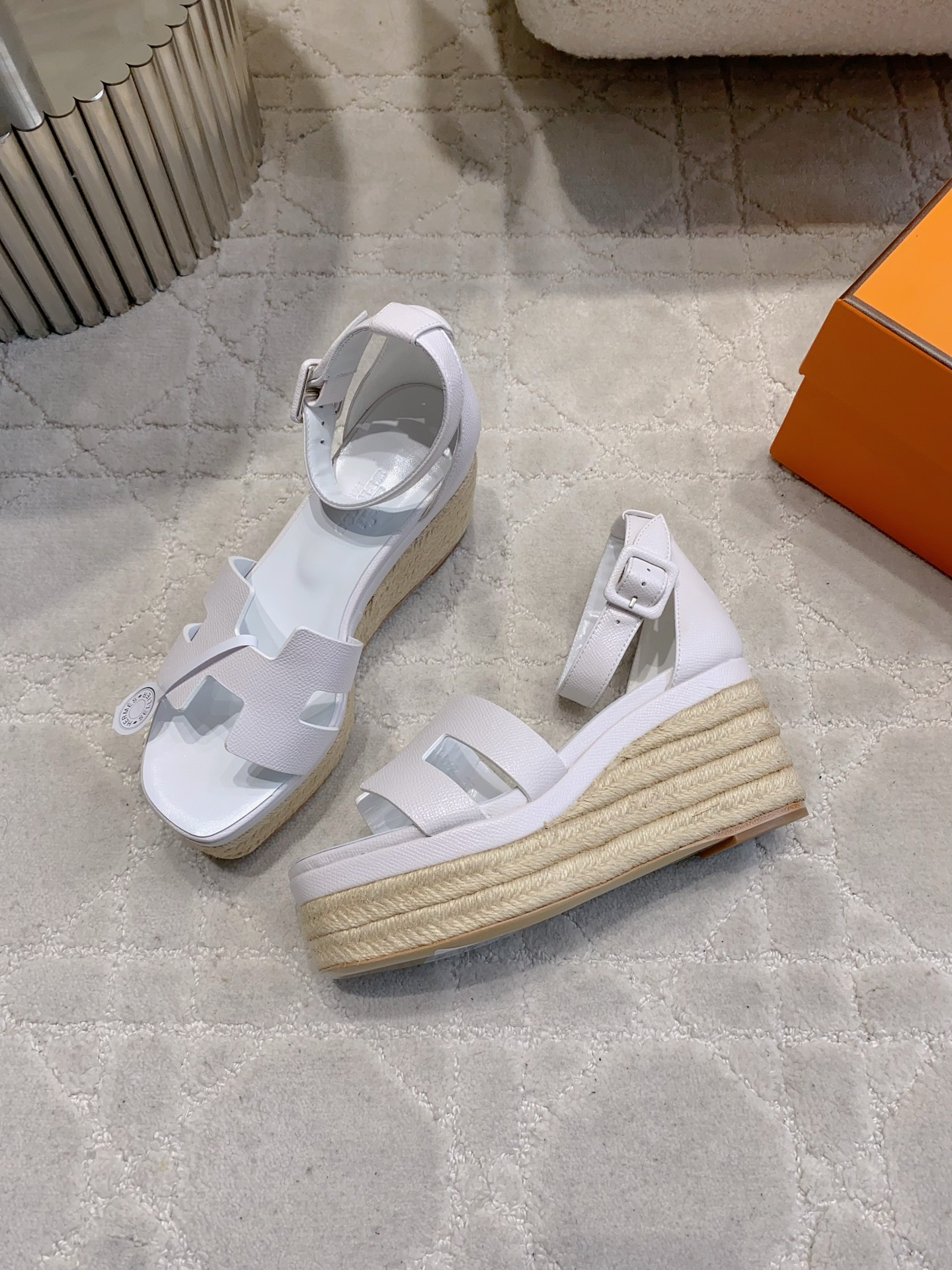 Босоножки Hermès