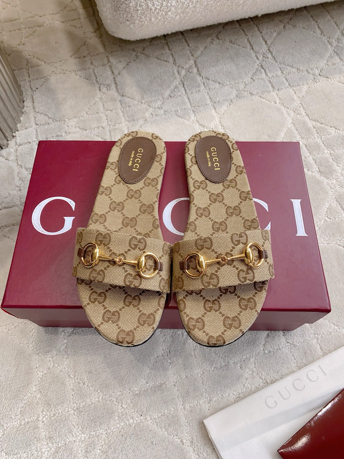 Шлёпанцы Gucci