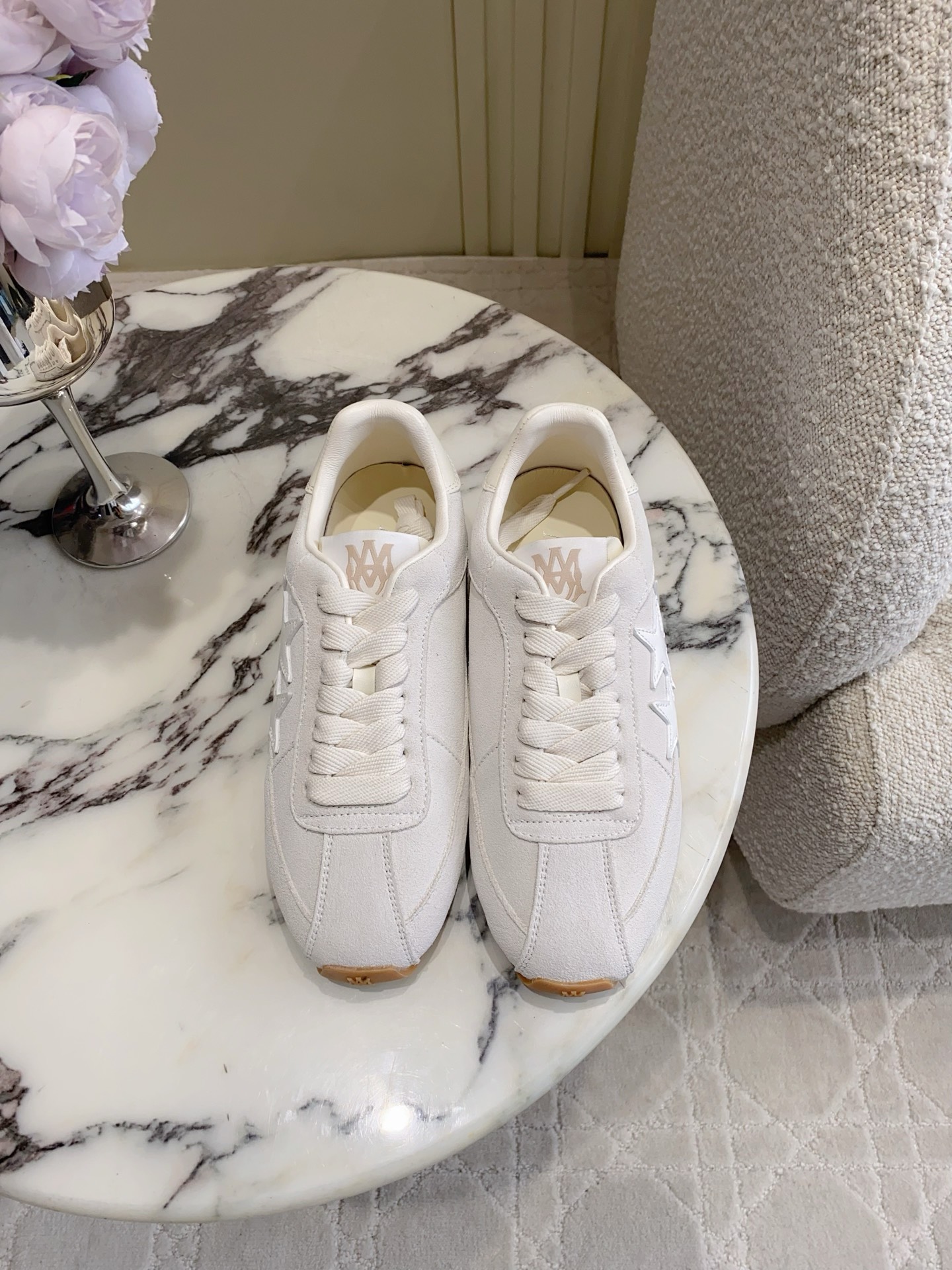 NO:817512,AMIRI's new moral training shoes, casual shoes, classic colors, versatile and timeless, super easy to wear, calfskin upper, sheepskin lining, original molded outsole, size 35-39 (customized for 40), casual shoes/sports shoes, amiri, sneakers, cowhide, sheepskin19860909AMIRI新款德训鞋休闲鞋 经典配色 百搭不过时 超级好穿 鞋面小牛皮 内里垫脚羊皮 原版开模大底 尺码35-39（40定做）,休闲鞋/运动鞋,amiri,sneakers,cowhide,sheepskin,Women's Shoes