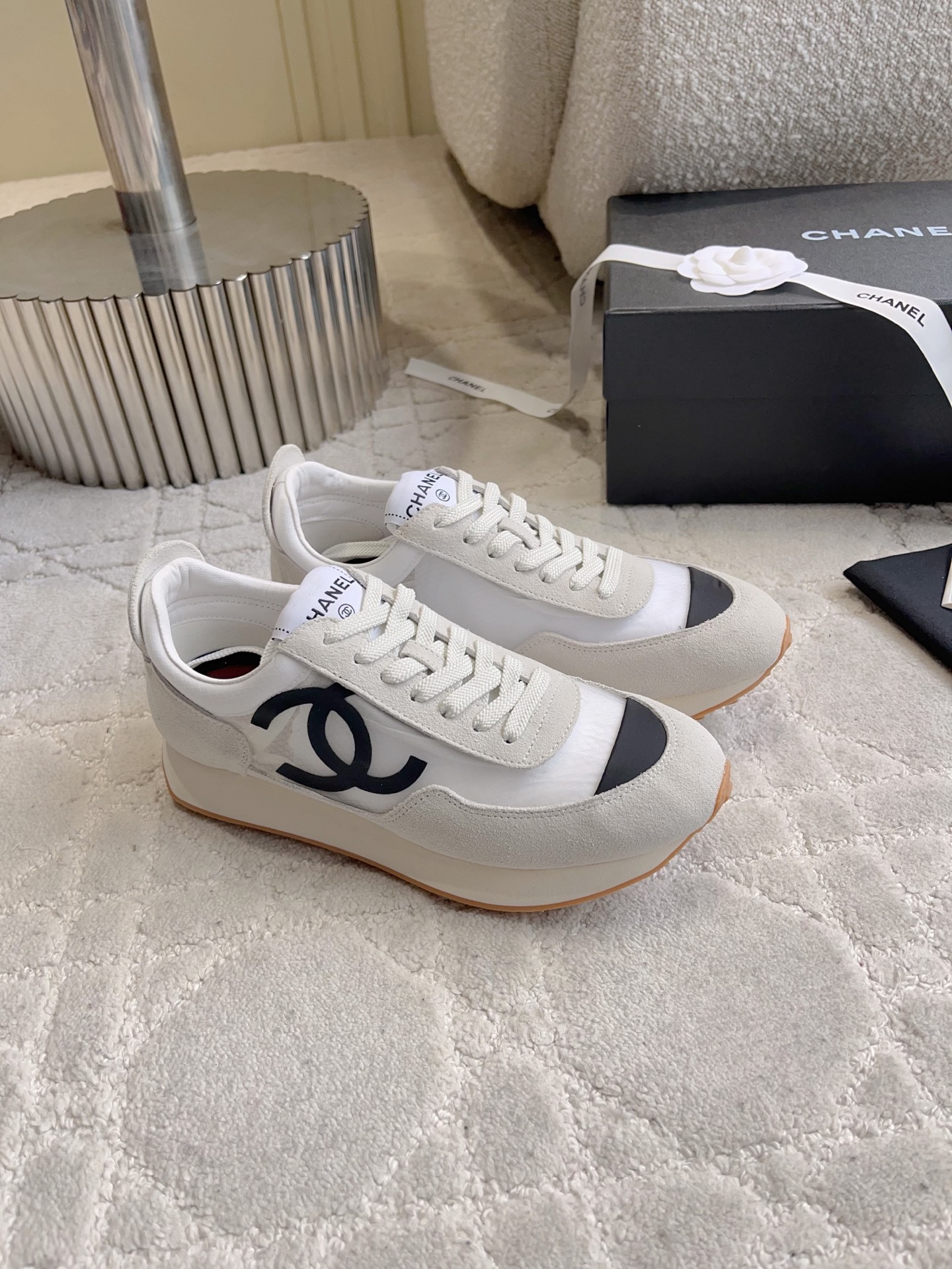 Кроссовки Chanel