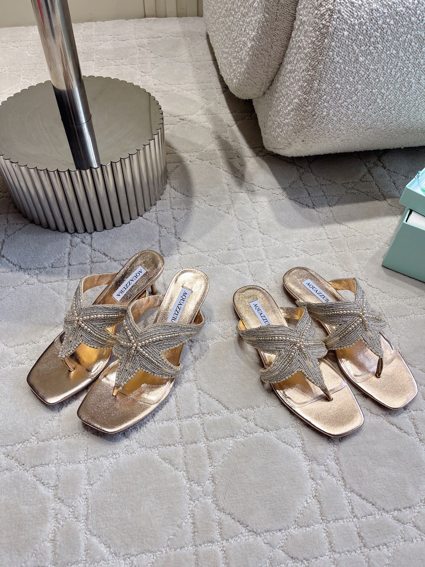 Шлёпанцы Aquazzura